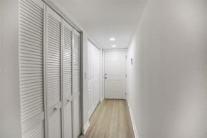 4570 OVERLOOK DRIVE, ST PETERSBURG, FL 33703 - MLS#MFRTB8508661