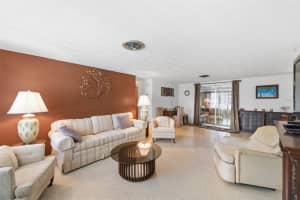 3904 REDWOOD DRIVE, HOLIDAY, FL 34691 - MLS#MFRTB8508701