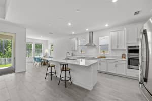 18242 SERENE LAKE LOOP, LUTZ, FL 33548 - MLS#MFRTB8508757