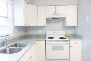 5712 LINCOLN AVENUE, TAMPA, FL 33614 - MLS#MFRTB8508783