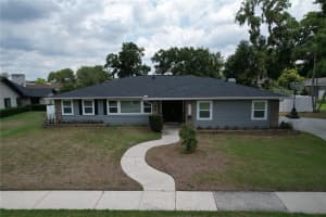 2210 ARBOR OAKS DRIVE, VALRICO, FL 33594 - MLS#MFRTB8508862
