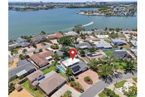 2095 DOLPHIN BOULEVARD, ST PETERSBURG, FL 33707 - MLS#MFRTB8508870