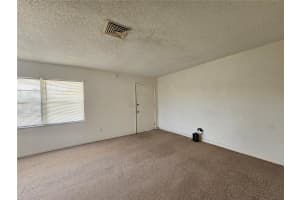 209 JEFFERSON CIRCLE, ST PETERSBURG, FL 33702 - MLS#MFRTB8508892