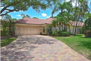 3890 Lyndhurst Ct, SARASOTA 3890 Lyndhurst Ct, SARASOTA