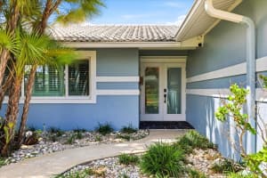 8008 13TH AVENUE, ST PETERSBURG, FL 33707 - MLS#MFRTB8508927