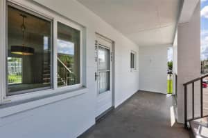 2217 SUNSET DRIVE, BRADENTON, FL 34207 - MLS#MFRTB8508979