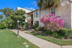 2571 CYPRUS DRIVE, PALM HARBOR, FL 34684 - MLS#MFRTB8509000