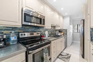 816 BAHIA DEL SOL DRIVE, RUSKIN, FL 33570 - MLS#MFRTB8509198