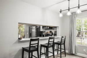 933 HAMILTON COURT, PALM HARBOR, FL 34683 - MLS#MFRTB8509208