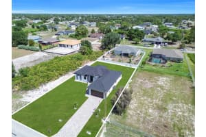 2606 40TH ST STREET, LEHIGH ACRES, FL 33976 - MLS#MFRTB8509274