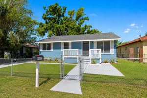 4602 38TH STREET, TAMPA, FL 33610 - MLS#MFRTB8509275