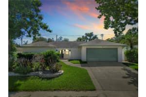105 Foxwood Dr, BRANDON 105 Foxwood Dr, BRANDON