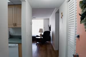 519 ALBEE FARM ROAD, VENICE, FL 34285 - MLS#MFRTB8509337