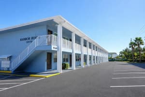 8465 GULF BOULEVARD, TREASURE ISLAND, FL 33706 - MLS#MFRTB8509363