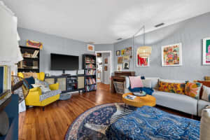 500 35TH AVENUE, ST PETERSBURG, FL 33704 - MLS#MFRTB8509385