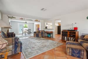 2132 GREENBRIAR BOULEVARD, CLEARWATER, FL 33763 - MLS#MFRTB8509507