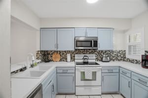 5557 SEA FOREST DRIVE, NEW PORT RICHEY, FL 34652 - MLS#MFRTB8509535