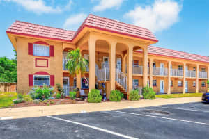 1300 HERCULES AVENUE, CLEARWATER, FL 33764 - MLS#MFRTB8509547