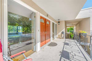 11 COUNTRY CLUB DRIVE, LARGO, FL 33771 - MLS#MFRTB8509554