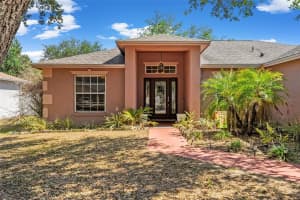 127 WINSTON MANOR CIRCLE, SEFFNER, FL 33584 - MLS#MFRTB8509623