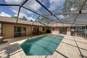 1737 SHADY LEAF DRIVE, VALRICO, FL 33596 - MLS#MFRTB8509645