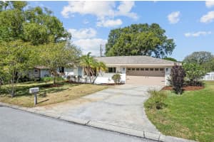 1100 CANTERBURY ROAD, CLEARWATER, FL 33764 - MLS#MFRTB8509694