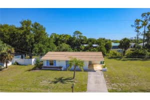 2538 AUBURN BOULEVARD, PORT CHARLOTTE, FL 33948 - MLS#MFRTB8509714