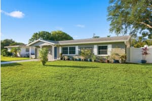 5648 33RD AVENUE, ST PETERSBURG, FL 33710 - MLS#MFRTB8509727