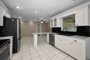 9083 BRIARWOOD DRIVE, SEMINOLE, FL 33772 - MLS#MFRTB8509777