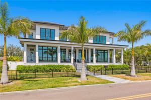 2926 COFFEE POT BOULEVARD, ST PETERSBURG, FL 33704 - MLS#MFRTB8509782