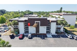 6370 1ST STREET, ST PETERSBURG, FL 33702 - MLS#MFRTB8509788