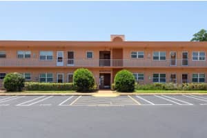 3740 58TH STREET, ST PETERSBURG, FL 33710 - MLS#MFRTB8509831
