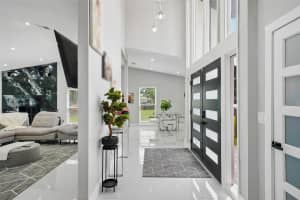 5201 HUNTINGTON STREET, ST PETERSBURG, FL 33703 - MLS#MFRTB8509857