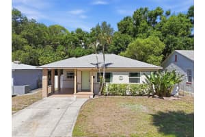 2855 VALENCIA WAY, ST PETERSBURG, FL 33705 - MLS#MFRTB8509887