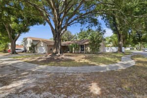 7327 SUNSHINE CIRCLE, TAMPA, FL 33634 - MLS#MFRTB8509906