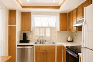 1662 LAKE AVENUE, CLEARWATER, FL 33756 - MLS#MFRTB8510038