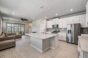 19153 ELSIMONT ISLE, LUTZ, FL 33558 - MLS#MFRTB8510266