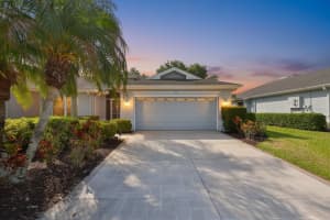 951 VILLEROY GREENS DRIVE, SUN CITY CENTER, FL 33573 - MLS#MFRTB8510267