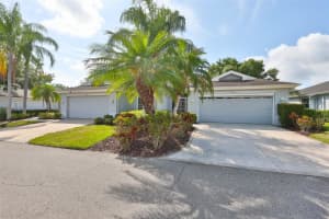 951 VILLEROY GREENS DRIVE, SUN CITY CENTER, FL 33573 - MLS#MFRTB8510267