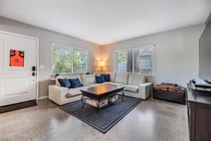 2808 LAKE AVENUE, TAMPA, FL 33607 - MLS#MFRTB8510279