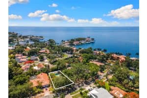 135 ARANDA STREET, ST PETERSBURG, FL 33704 - MLS#MFRTB8510430