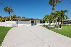 214 85TH STREET, HOLMES BEACH, FL 34217 - MLS#MFRTB8510500