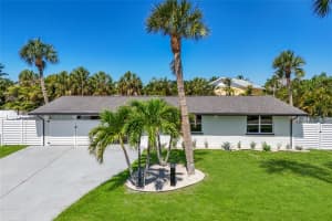 214 85TH STREET, HOLMES BEACH, FL 34217 - MLS#MFRTB8510500