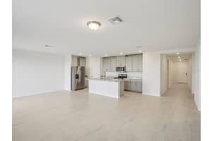 823 SUNSHOWER DRIVE, LADY LAKE, FL 32159 - MLS#MFRTB8510554