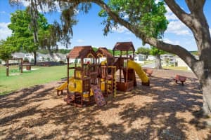 13688 WINEBERRY DRIVE, DADE CITY, FL 33525 - MLS#MFRTB8510571