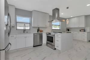 1713 SAINT ISABEL STREET, TAMPA, FL 33607 - MLS#MFRTB8510576