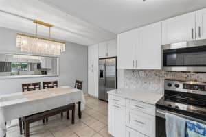 2424 TAMPA BAY BOULEVARD, TAMPA, FL 33607 - MLS#MFRTB8510609