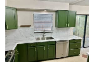 3805 11TH AVENUE, BRADENTON, FL 34205 - MLS#MFRTB8510633
