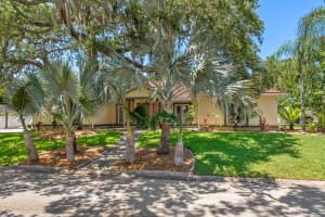 2400 SHERWOOD LANE, CLEARWATER, FL 33764 - MLS#MFRTB8510702