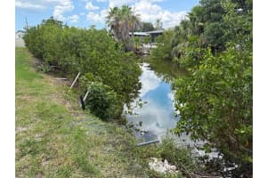 4455 DUHME ROAD, ST PETERSBURG, FL 33708 - MLS#MFRTB8510810